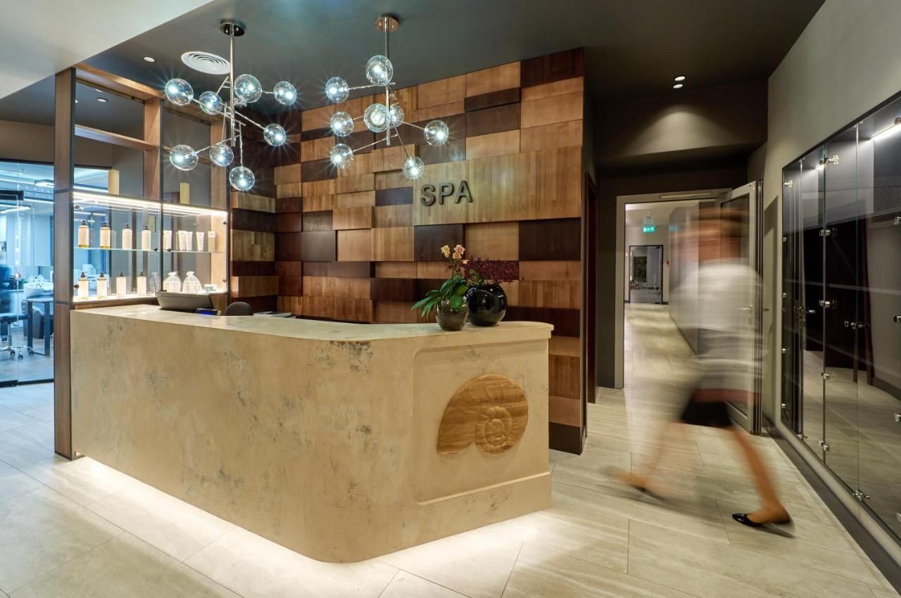 Premier Hotel Одесса Экстерьер фото Spa reception