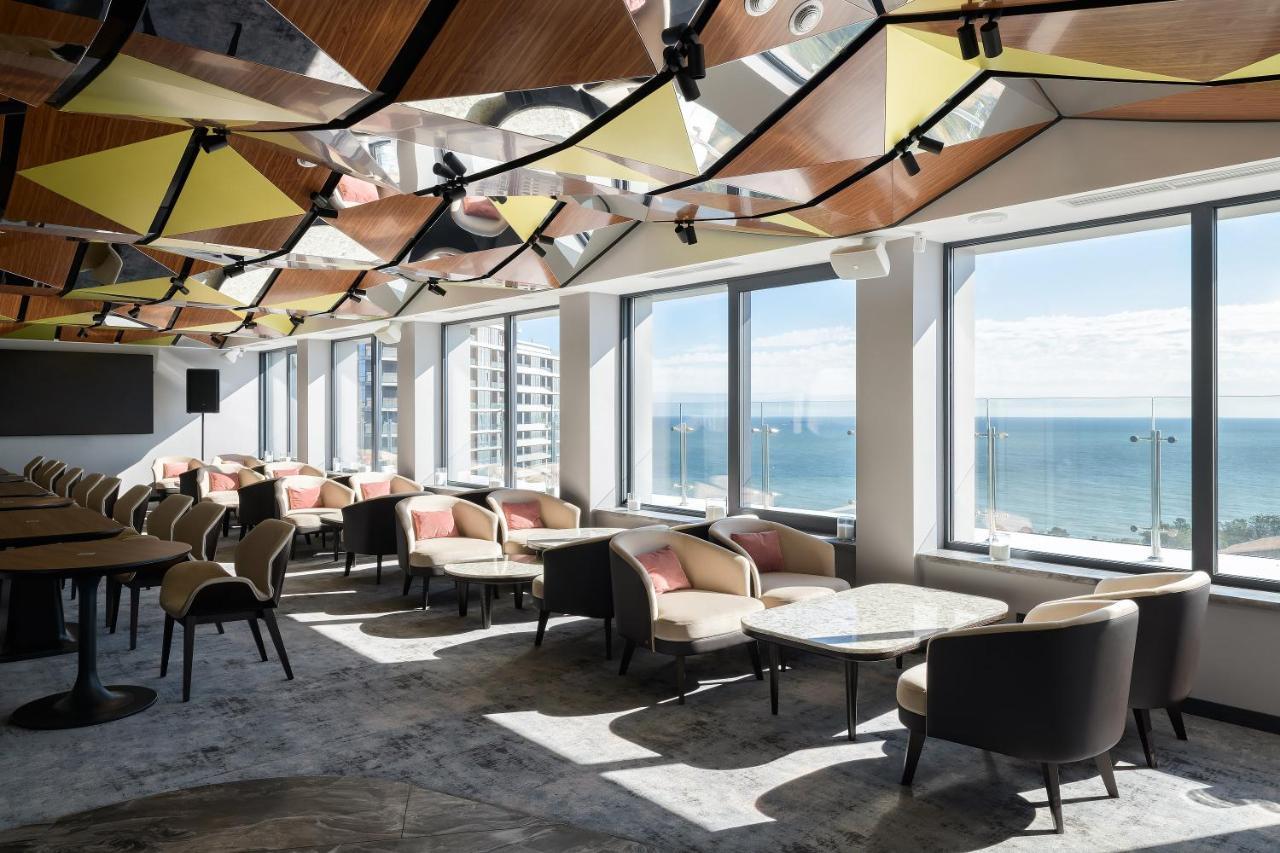 Premier Hotel Одесса Экстерьер фото The Club at Brisbane International Airport